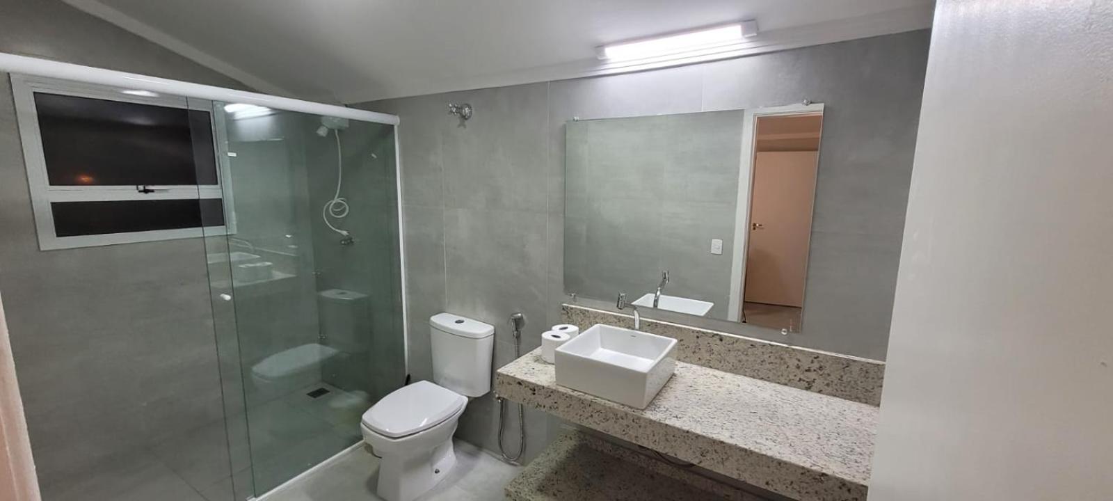 Casa com piscina aquecida e com grande área verde. Ubatuba Exterior foto